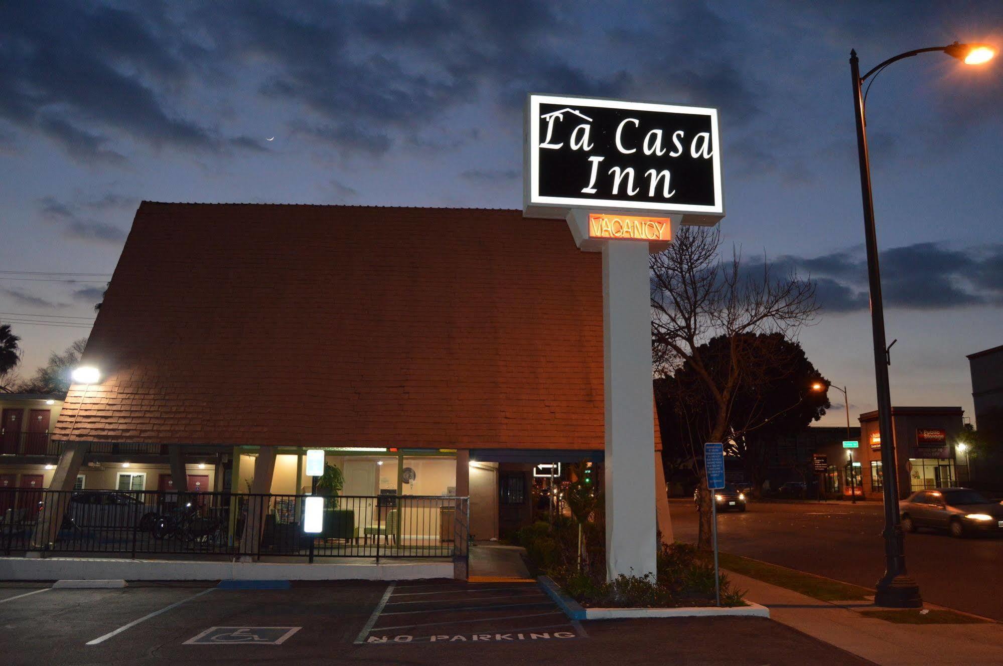 פסדינה La Casa Inn מראה חיצוני תמונה
